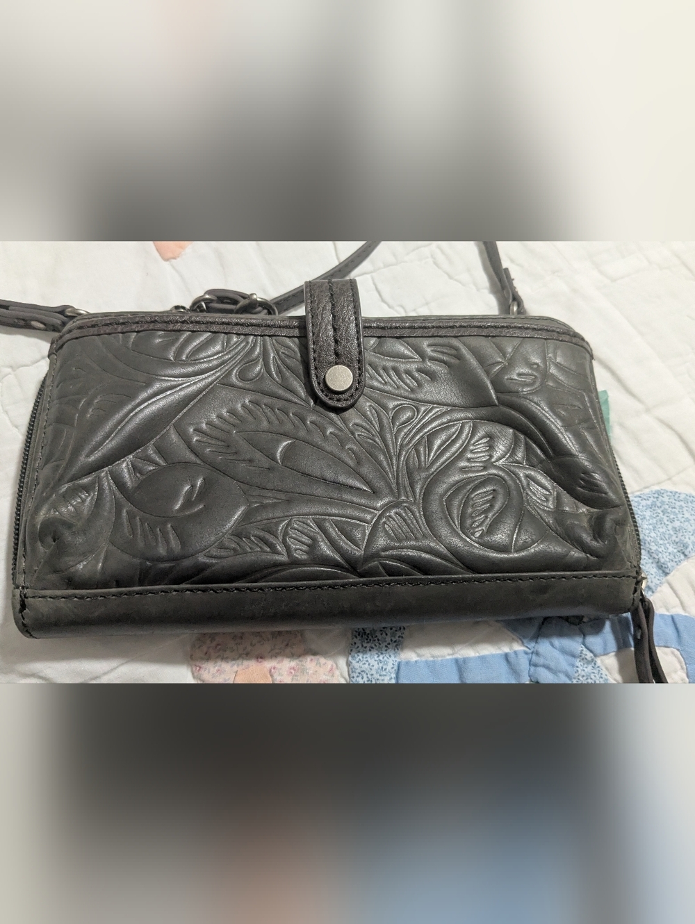 The Sak Iris Slate Leaf Crossbody Bag Smartphone Cellphone Purse